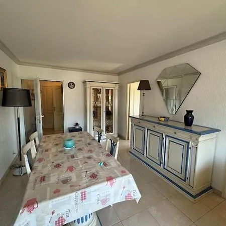 14468 Deux Pieces Avec Piscine * Mandelieu-la-Napoule